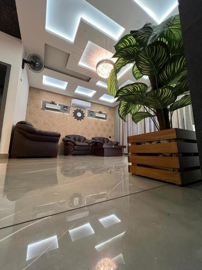 Bbc Luxury Apartments Perintalmanna Ngoại thất bức ảnh