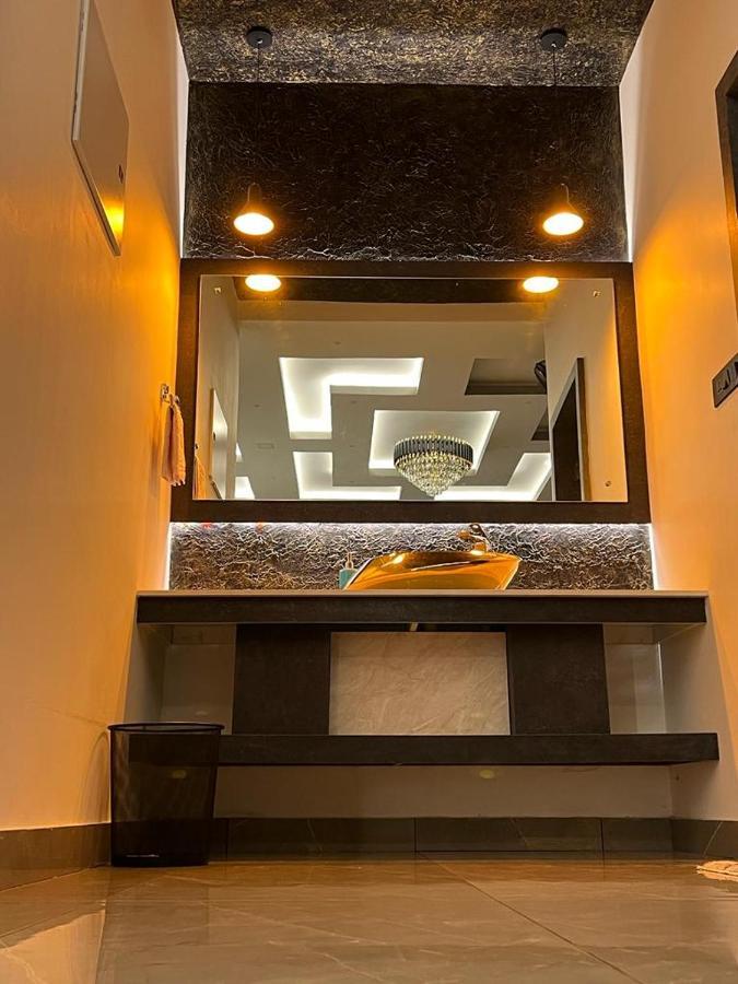 Bbc Luxury Apartments Perintalmanna Ngoại thất bức ảnh