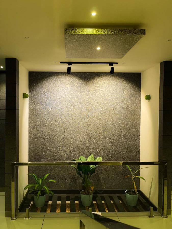 Bbc Luxury Apartments Perintalmanna Ngoại thất bức ảnh